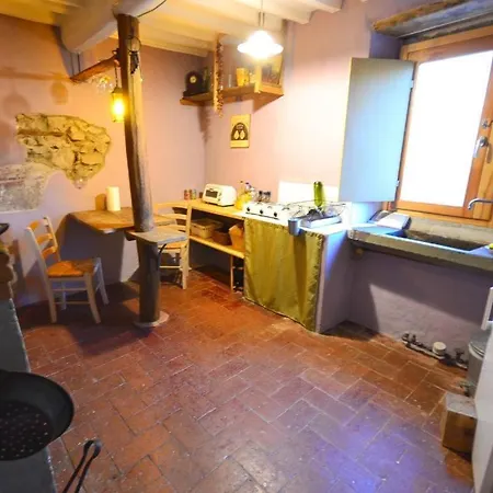 Dg Apartment Lucchio